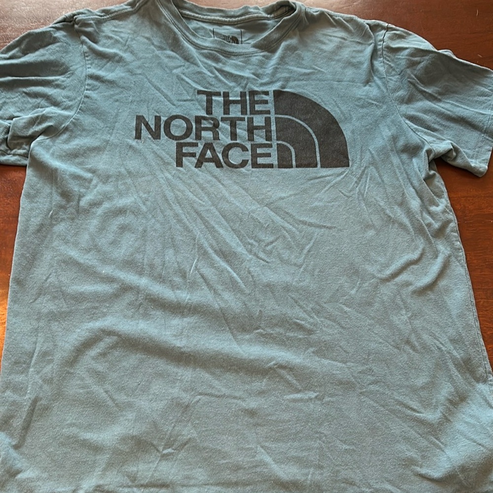 The North Face tee-large